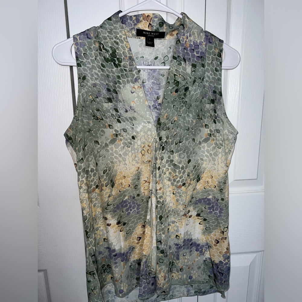 Nine West Blouse’s women size S multi color